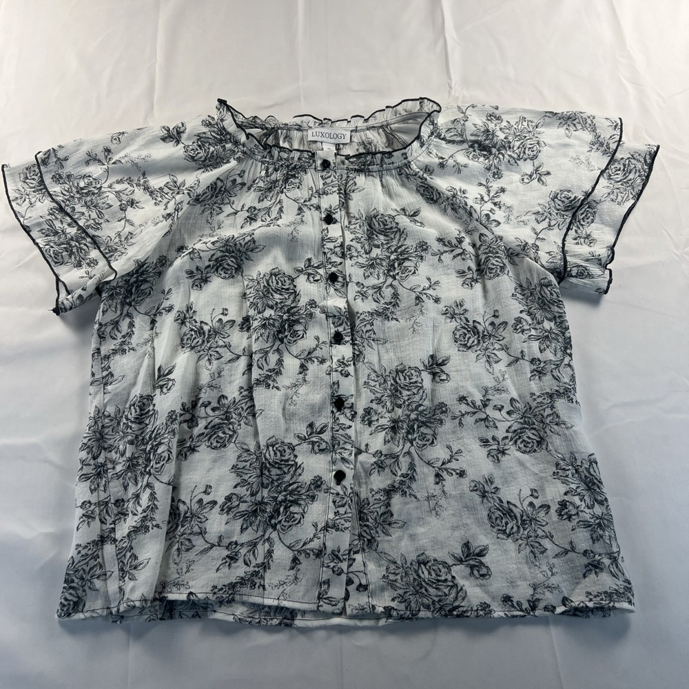 Luxology Size M Rayon Blend Black & White Flowers Short Sleeve Top